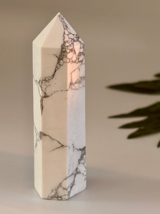 Howlite Tower #9